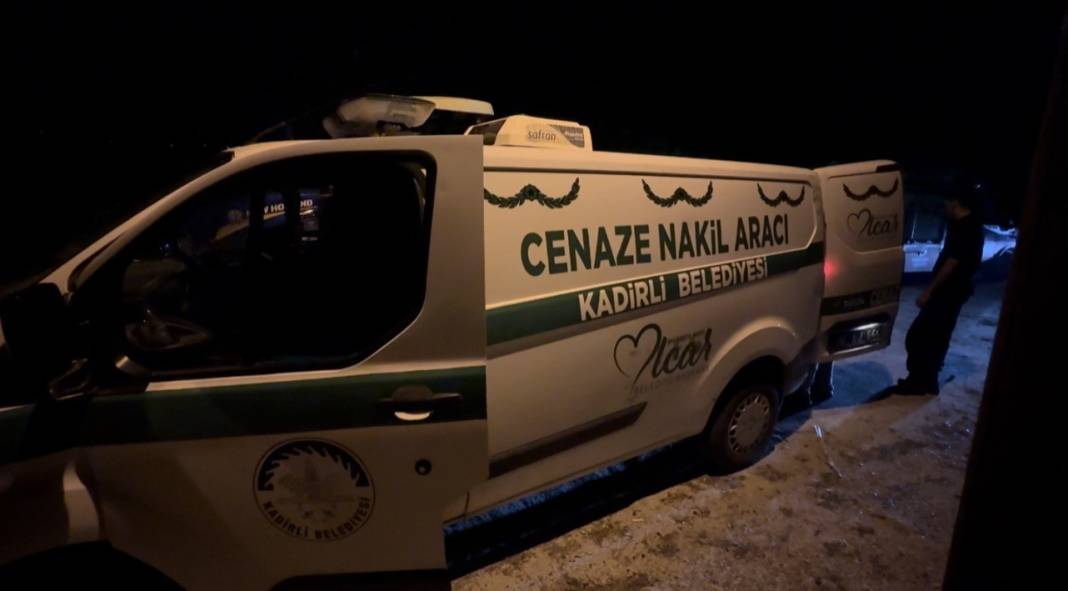 Sumak toplamaya gitti, cesedi geldi! 2